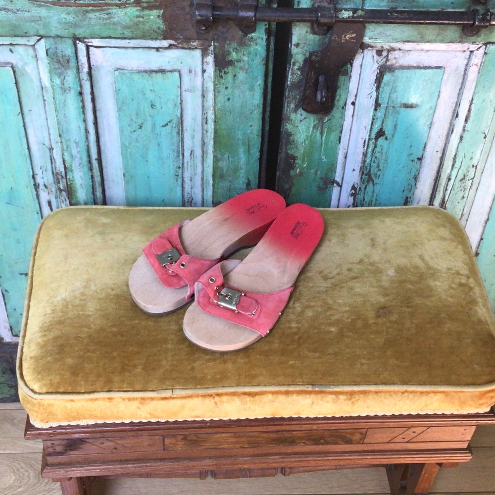 Dr. Scholl’s original collection